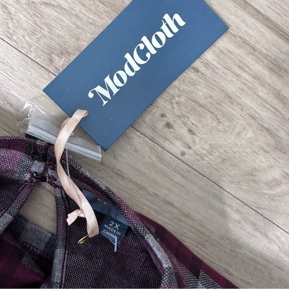 Modcloth Proudest Moments Plaid A Line Pleated Dress - Burgundy Gray 2X - Picture 6 of 6